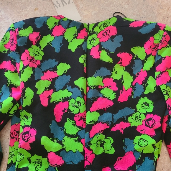 NWT Zara Floral Bodysuit in Size Small - Picture 8 of 8